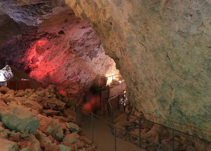 Gasthof Grand Canyon Caverns